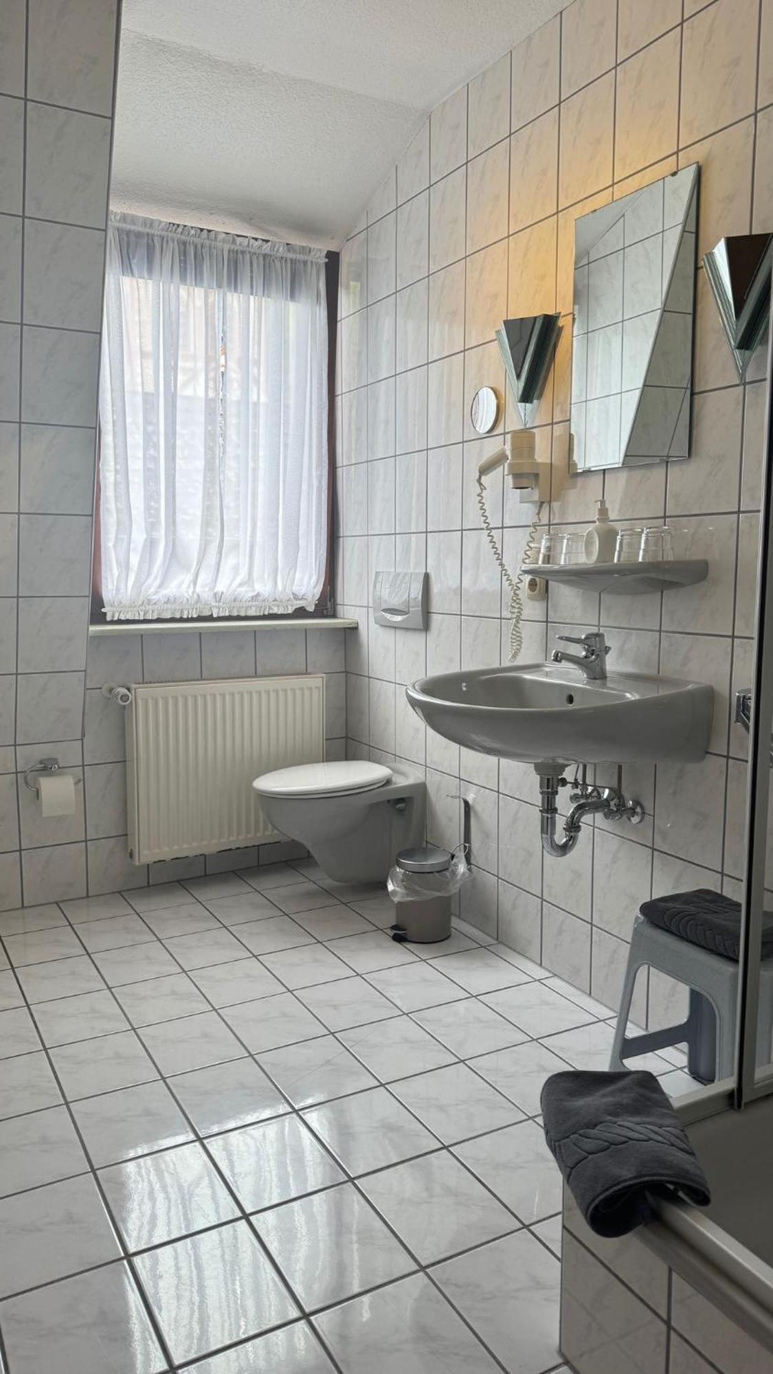 Bacharacher Hof Ruang foto